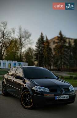 Седан Renault Megane 2004 в 