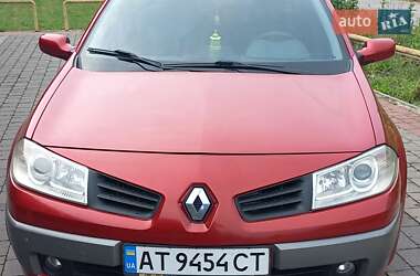 Седан Renault Megane 2006 в Долине