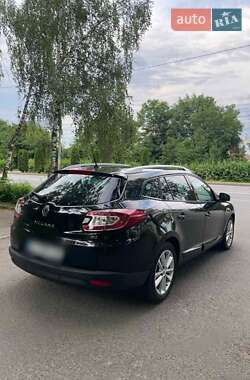 Універсал Renault Megane 2011 в Чернівцях