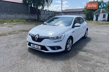 Хэтчбек Renault Megane 2017 в Калуше