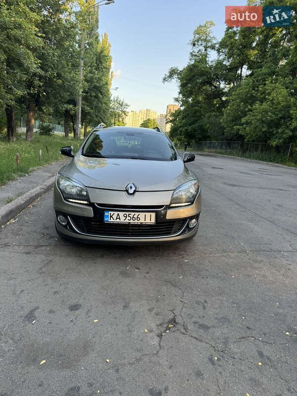 Универсал Renault Megane 2013 в 