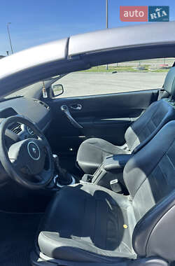Кабриолет Renault Megane 2007 в 