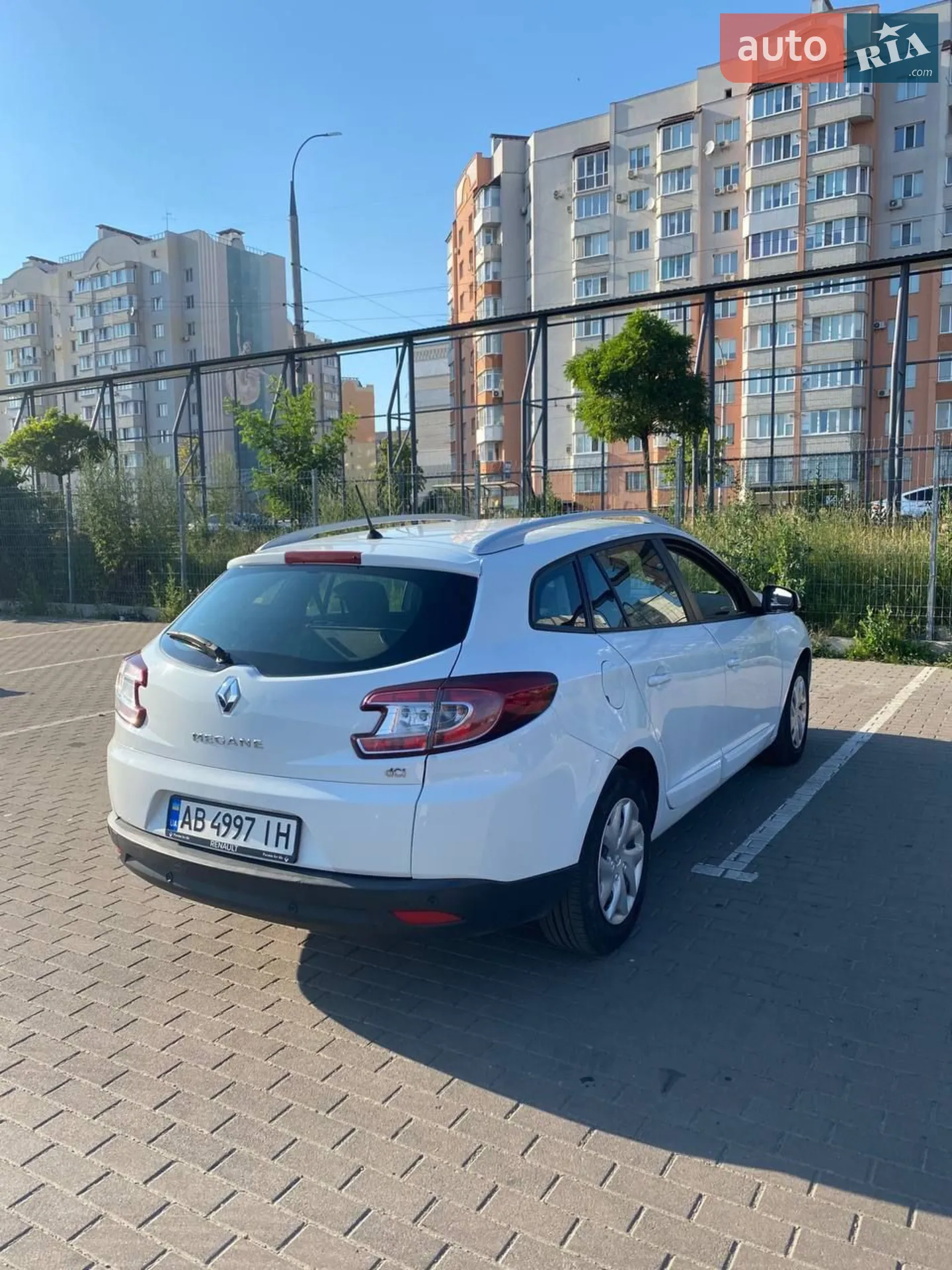2015 Renault Megane - мініатюра 11