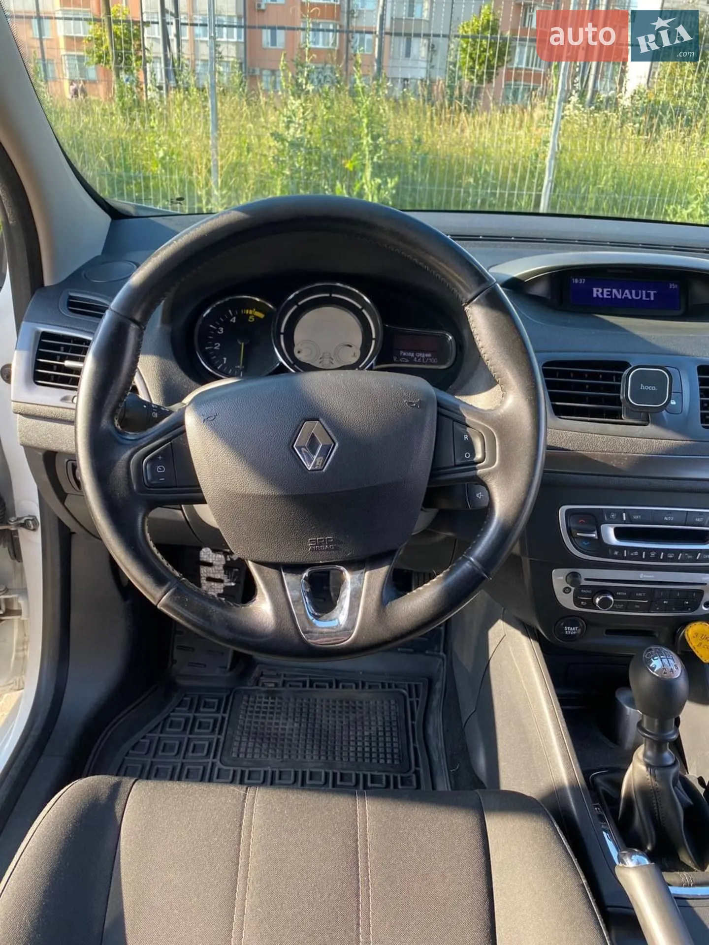 2015 Renault Megane - мініатюра 21