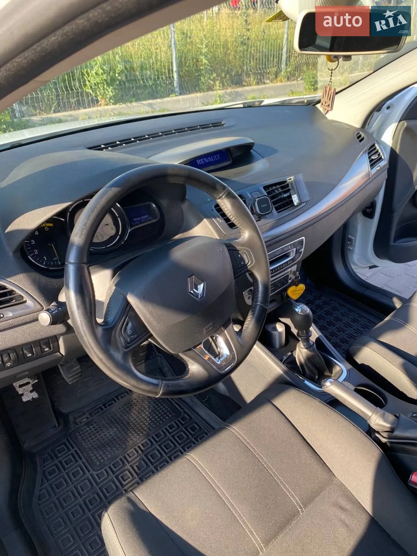 2015 Renault Megane - мініатюра 71