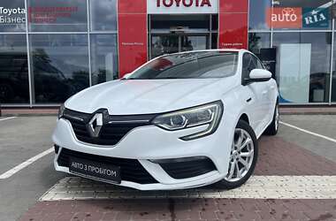 Седан Renault Megane 2019 в 