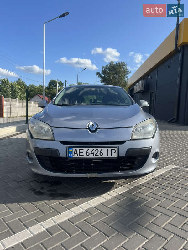 Хэтчбек Renault Megane 2010 в Днепре