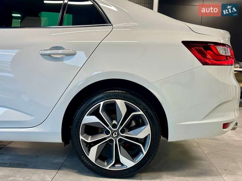 Седан Renault Megane 2018 в Львові