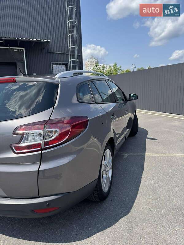 Универсал Renault Megane 2011 в Киеве