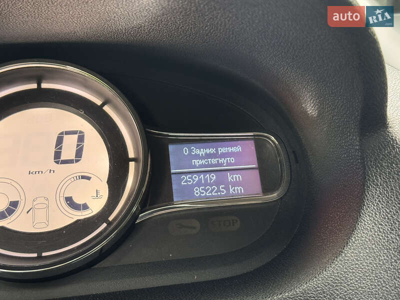 Універсал Renault Megane 2012 в Києві фото 10 Універсал Renault Megane 2012 в Києві