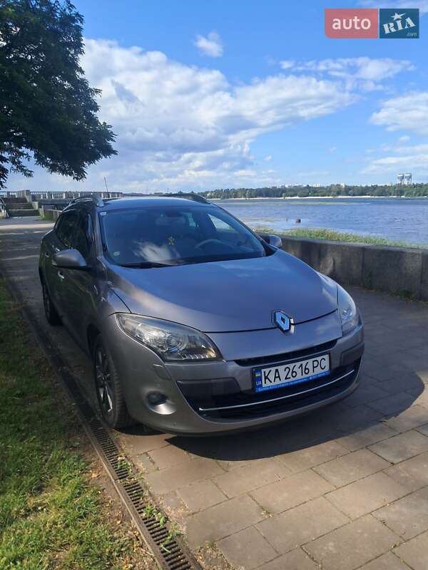 Універсал Renault Megane 2010 в Києві