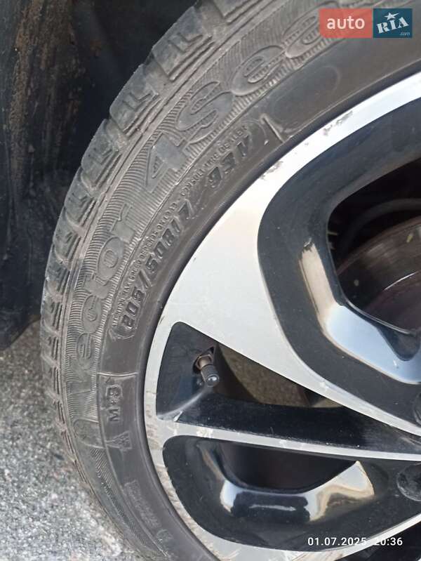 Универсал Renault Megane 2014 в Киеве