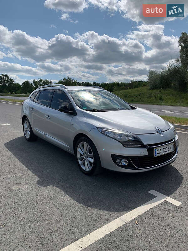 Универсал Renault Megane 2012 в Тальном