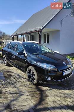Универсал Renault Megane 2012 в Вараше