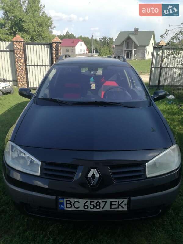 Универсал Renault Megane 2004 в Новояворовске
