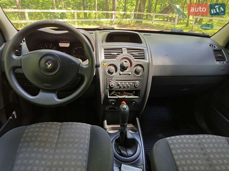 Универсал Renault Megane 2006 в Луцке фото 8 Универсал Renault Megane 2006 в Луцке