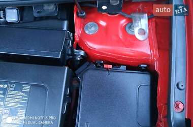 Хэтчбек Renault Megane 2010 в 