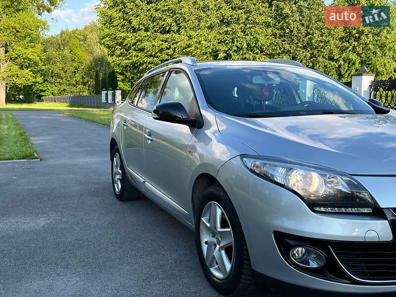 Универсал Renault Megane 2013 в Звягеле