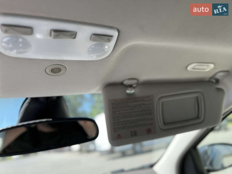 Хэтчбек Renault Megane 2012 в Новоселице