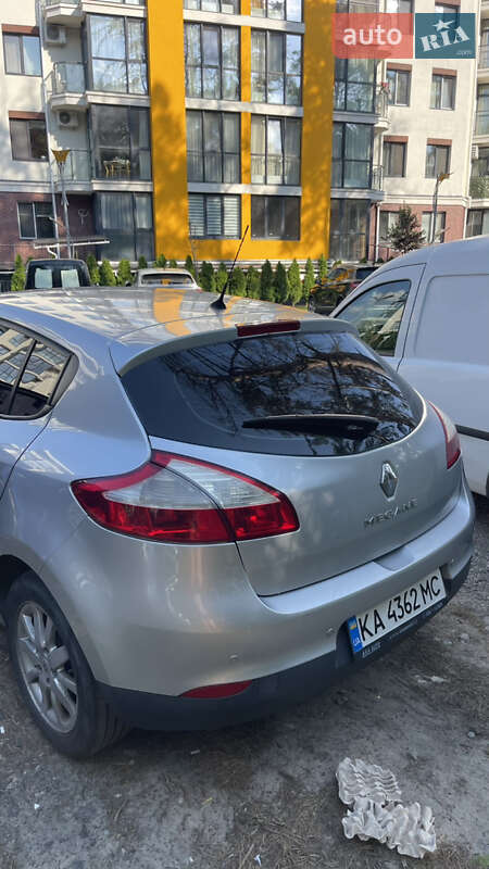 Хэтчбек Renault Megane 2009 в Буче