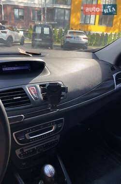 Хэтчбек Renault Megane 2009 в 