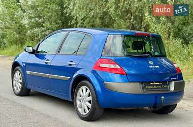 Хэтчбек Renault Megane 2006 в 
