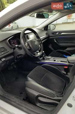 Седан Renault Megane 2019 в 