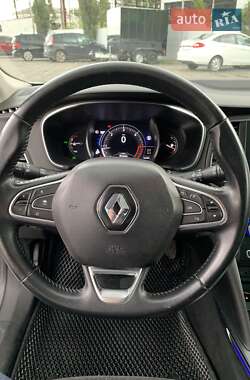 Седан Renault Megane 2019 в 
