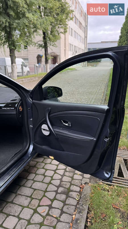 Универсал Renault Megane 2015 в Луцке