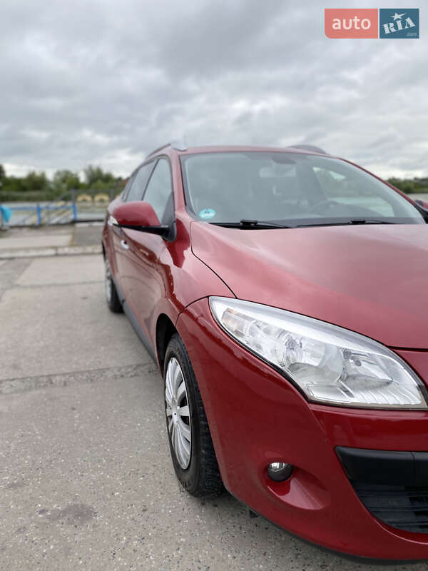 Універсал Renault Megane 2010 в Старокостянтинові
