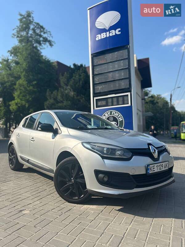 Хетчбек Renault Megane 2014 в Дніпрі