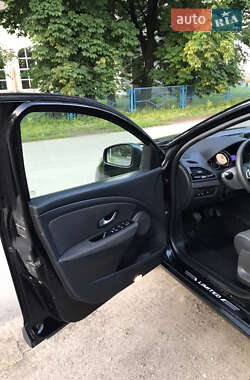 Универсал Renault Megane 2011 в 