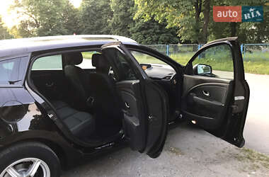 Универсал Renault Megane 2011 в 