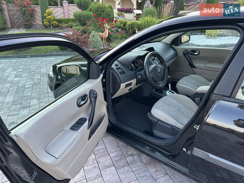 Хэтчбек Renault Megane 2007 в Тлумаче