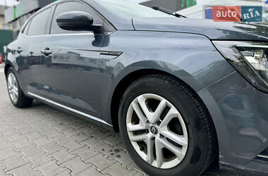 Хетчбек Renault Megane 2018 в 