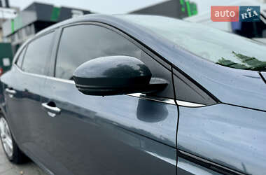 Хетчбек Renault Megane 2018 в 