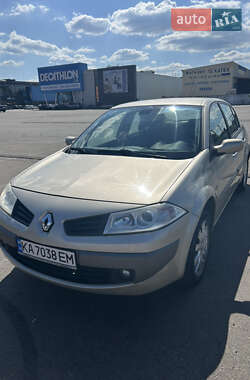 Седан Renault Megane 2006 в Києві