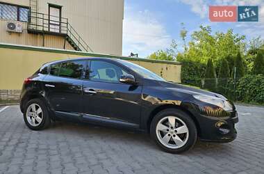 Хэтчбек Renault Megane 2009 в 