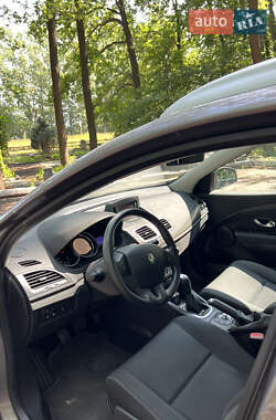 Универсал Renault Megane 2010 в 
