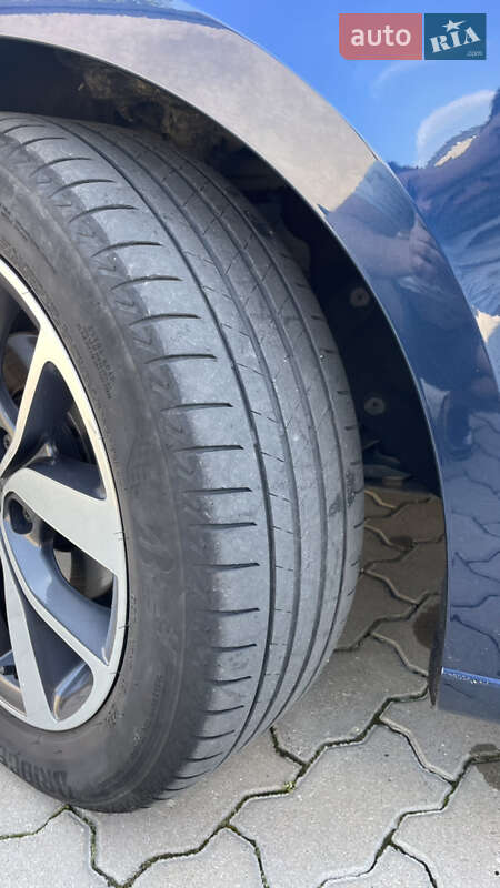 Універсал Renault Megane 2017 в Жовкві фото 29 Універсал Renault Megane 2017 в Жовкві