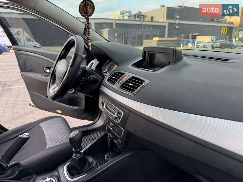 Универсал Renault Megane 2011 в Киеве