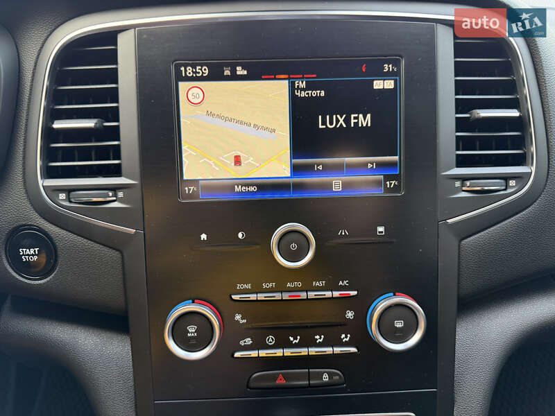 Хэтчбек Renault Megane 2016 в Киеве