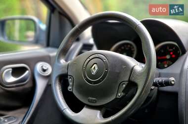 Универсал Renault Megane 2005 в 