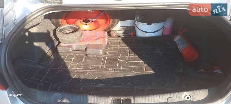 Седан Renault Megane 2006 в Баришівка фото 14 Седан Renault Megane 2006 в Баришівка