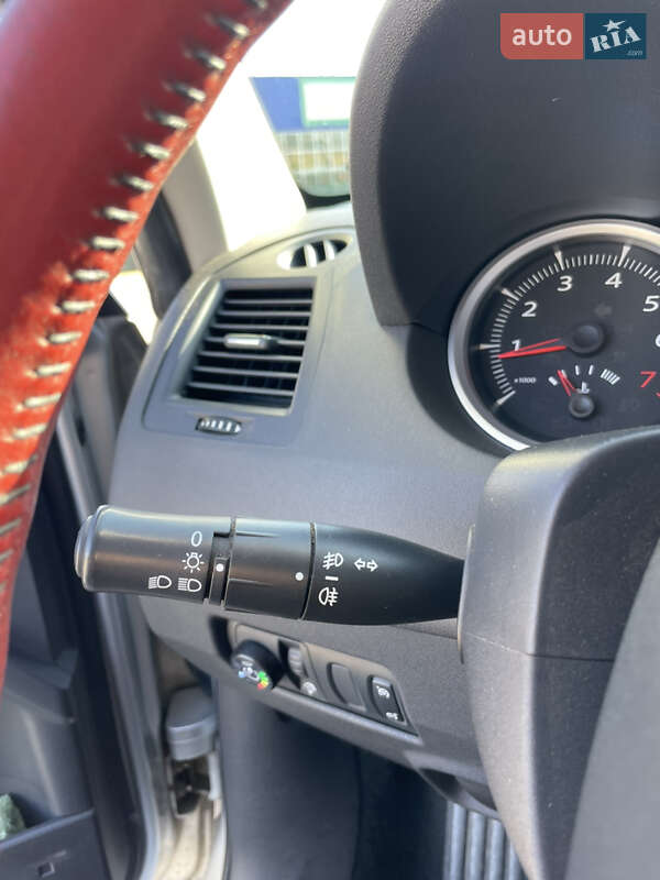 Кабриолет Renault Megane 2009 в Сумах