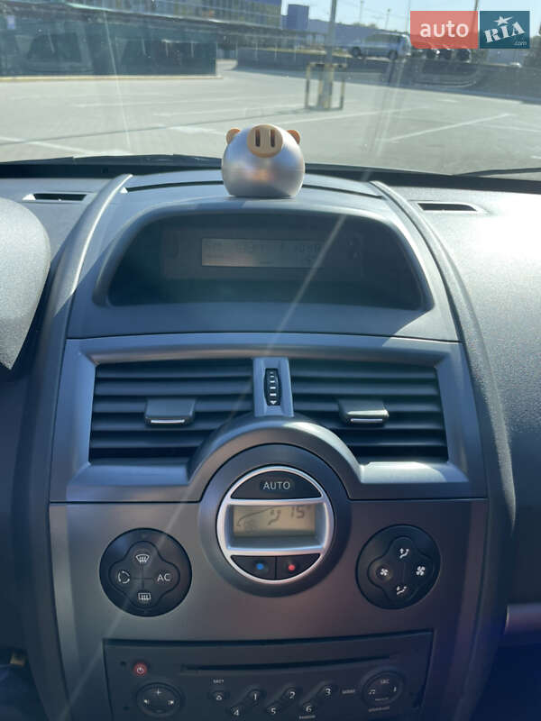 Кабриолет Renault Megane 2009 в Сумах