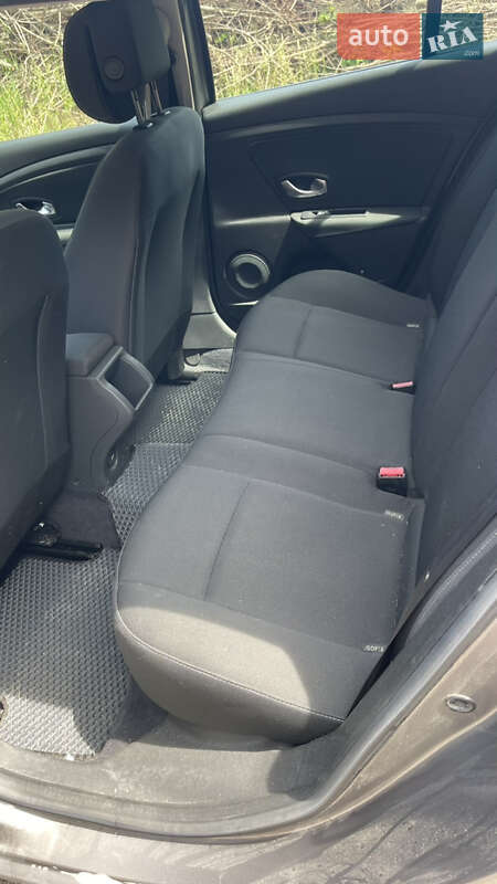 Хэтчбек Renault Megane 2008 в Черновцах