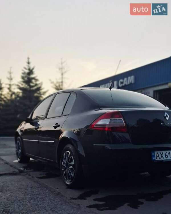 Седан Renault Megane 2007 в Богодухове