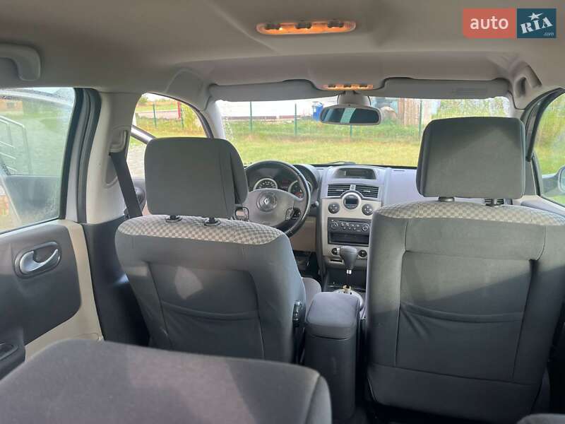 Хетчбек Renault Megane 2003 в Брошневі-Облозі