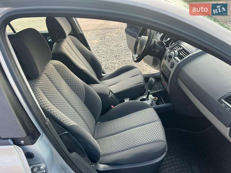 Хетчбек Renault Megane 2003 в Брошневі-Облозі